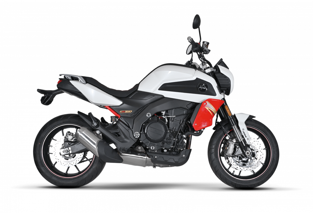JLC-MOTO-MASH-750CC-YVETOT-MOTO-FR750-BLANC-CARENAGE