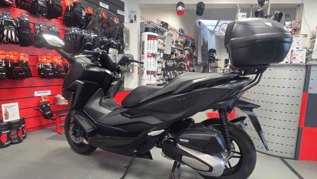 JLC-MOTO-FORZA-125-HONDA-YVETOT-OCCASION-ROUE