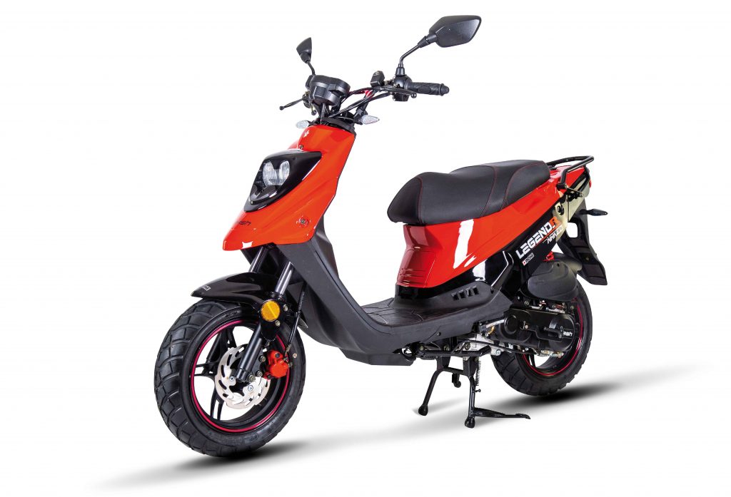 JLC-MOTO-MASH-50CC-SCOOTER-NEUF-YVETOT-LEGEND'R-NAKED-CLIGNOTANT