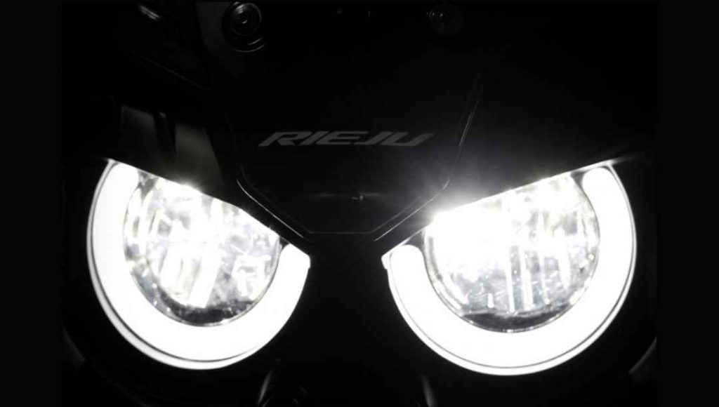 JLC-MOTO-RIEJU-XPLORA-707-TRAIL-PHARE