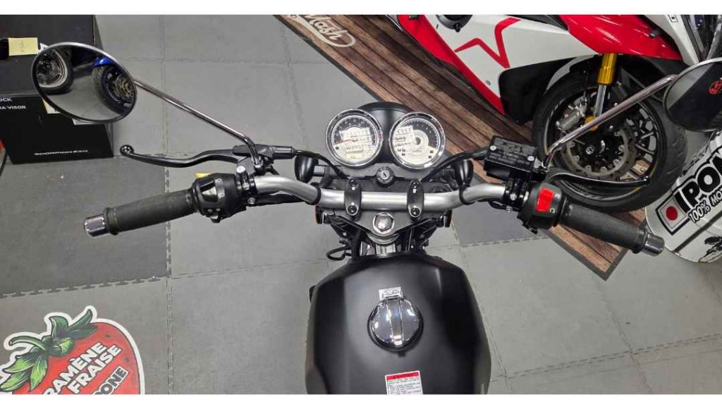 JLC-MOTO-OCCASION-MASH-125-BLACK-SEVEN-YVETOT-RETROVISEUR