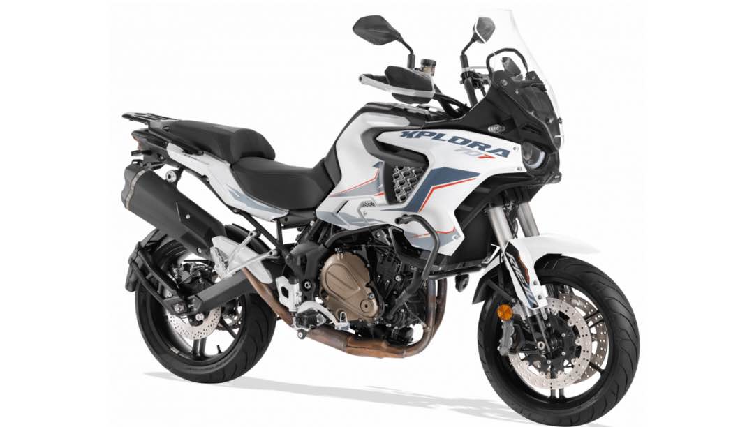 JLC-MOTO-RIEJU-707-S-TRAIL-YVETOT-CONCESSION-GARAGE-A2-ECHAPPEMENT