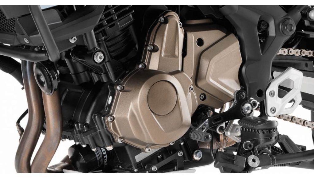 JLC-MOTO-RIEJU-707-S-TRAIL-YVETOT-CONCESSION-GARAGE-A2-MOTEUR