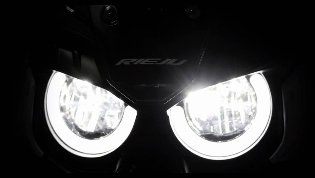 JLC-MOTO-RIEJU-707-S-TRAIL-YVETOT-CONCESSION-GARAGE-A2-PHARE