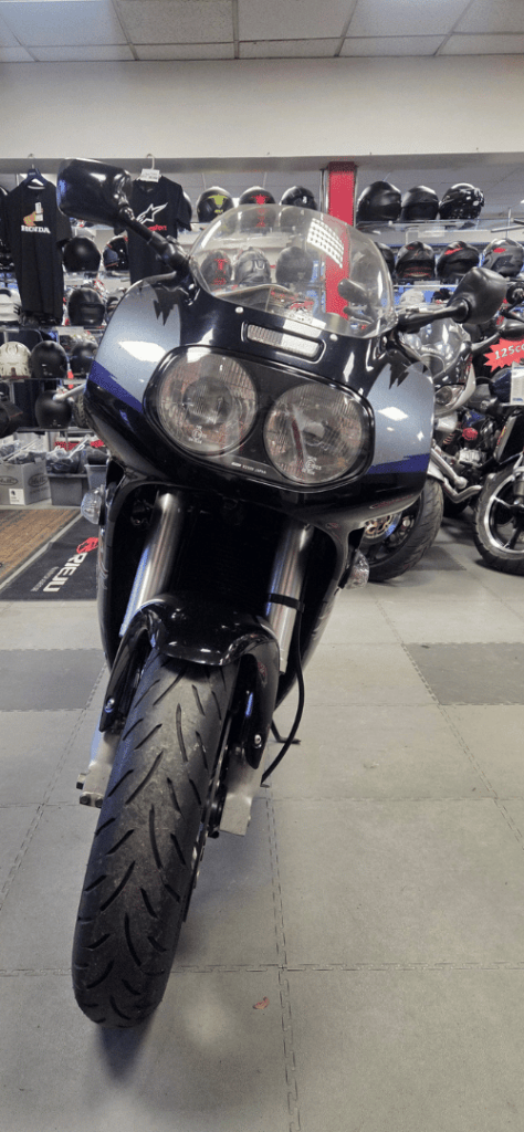 JLC-MOTO-SUZUKI-GSX-R-1100-OCCASION-YVETOT-PHARE