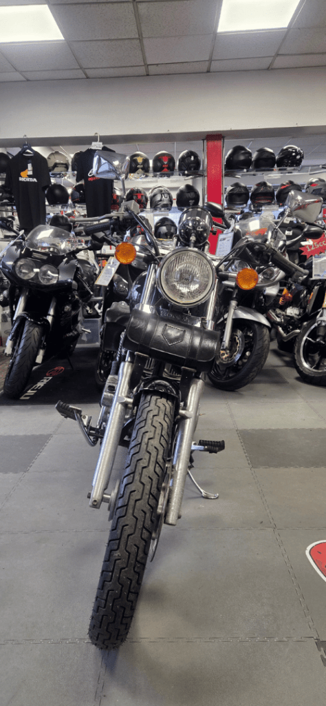 JLC-MOTO-YVETOT-OCCASION-HONDA-125-REBEL-PHARE