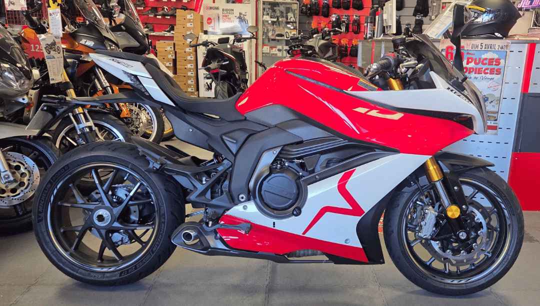 JLC-MOTO-MASH-K-750-YVETOT-CONCESIONNAIRE-ENTRETIEN-NEUVE-ACHAT-YERVILLE-PORTJEROME-ECHAPPEMENT