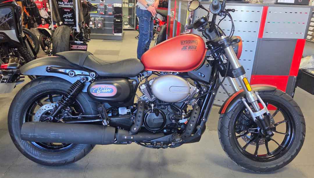 JLC-MOTO-YVETOT-OCCASION-HYOSUNG-ENTRETIEN-GV125S-FREVILLE-GARANTIE-FOURCHE