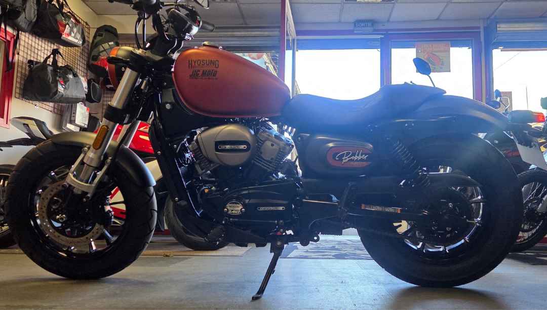 JLC-MOTO-YVETOT-OCCASION-HYOSUNG-ENTRETIEN-GV125S-FECAMP-CHAINE-REVISION