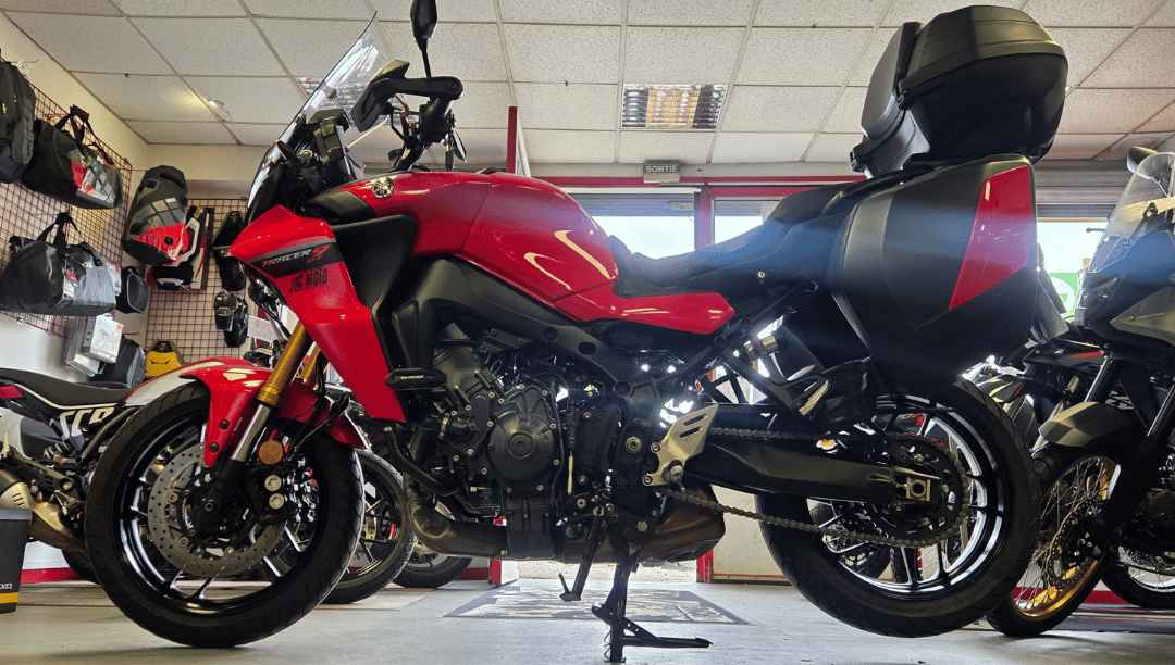 JLC-MOTO-YAMAHA-OCCASION-GARAGE-ATELIER-YVETOT-MT-900-TRACER-GT-FREIN-CHAINE