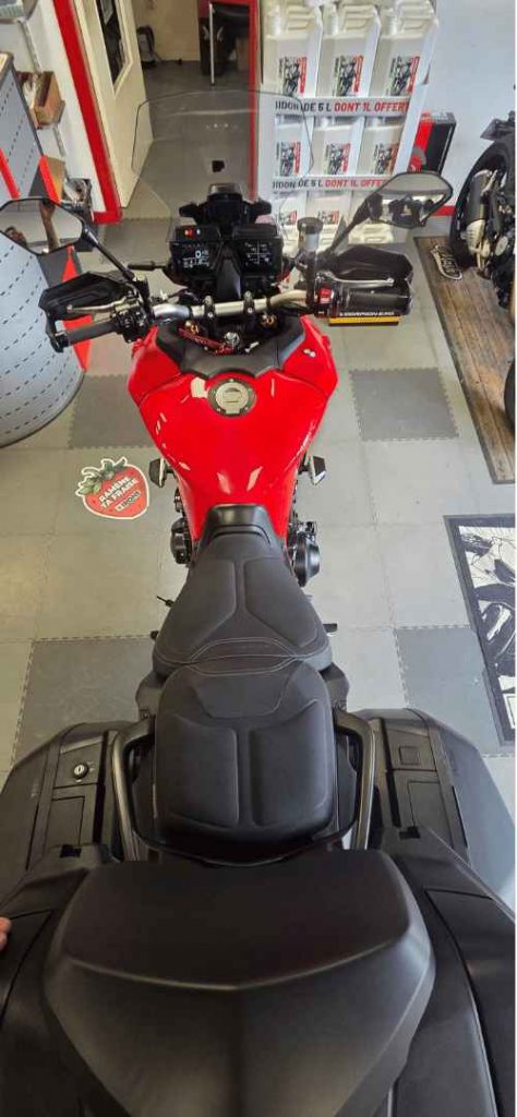JLC-MOTO-YAMAHA-OCCASION-GARAGE-ATELIER-YVETOT-MT-900-TRACER-GT-BAGAGERIE