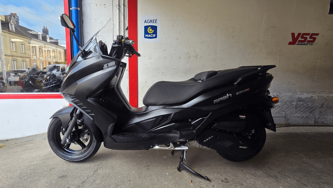 JLC-MOTO-MASH-125-BELENA-SCOOTER-YVETOT-CONCESSION-BÉQUILLE