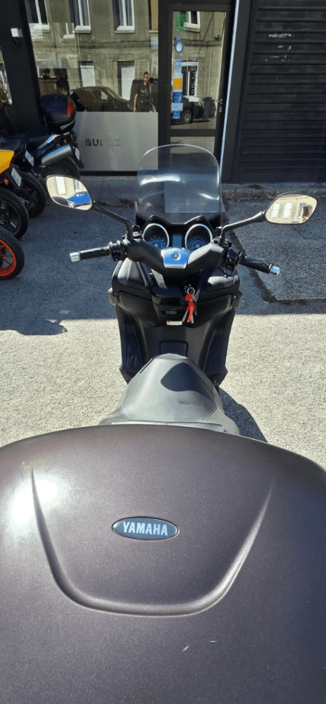 JLC-MOTO-YAMAHA-125-X-MAX-GARAGE-YVETOT-TOP-CASE-OCCASION-RETRO