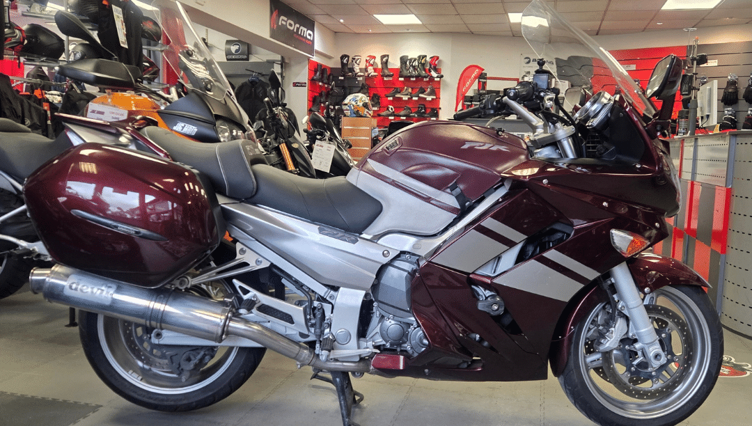 JLC-MOTO-YAMAHA-OCCASION-YVETOT-ECHAPPEMENT-VIDANGE