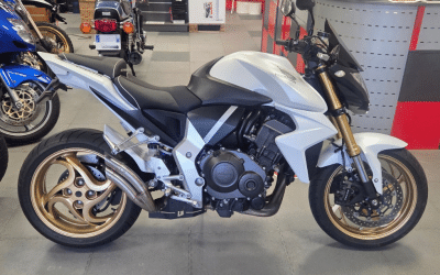 2013 HONDA CB1000R – 5990€