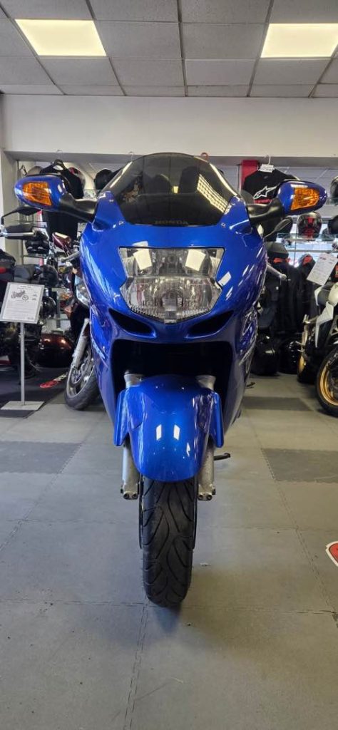 JLC-MOTO-HONDA-OCCASION-CBR1100XX-YVETOT-GARAGE-BULLE