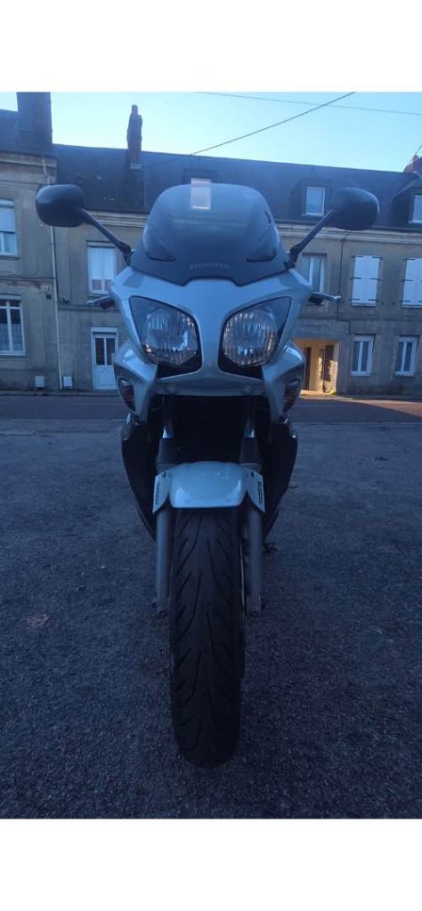 JLC-MOTO-CBF1000-OCCASION-HONDA-YVETOT-ENTRETIEN-PNEU
